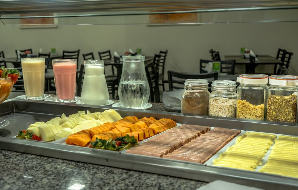 Фото Dan Inn Express Porto Alegre