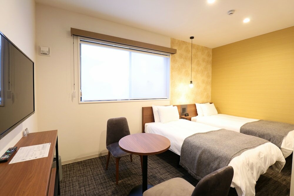 Фото M's Hotel Nijojo Oike