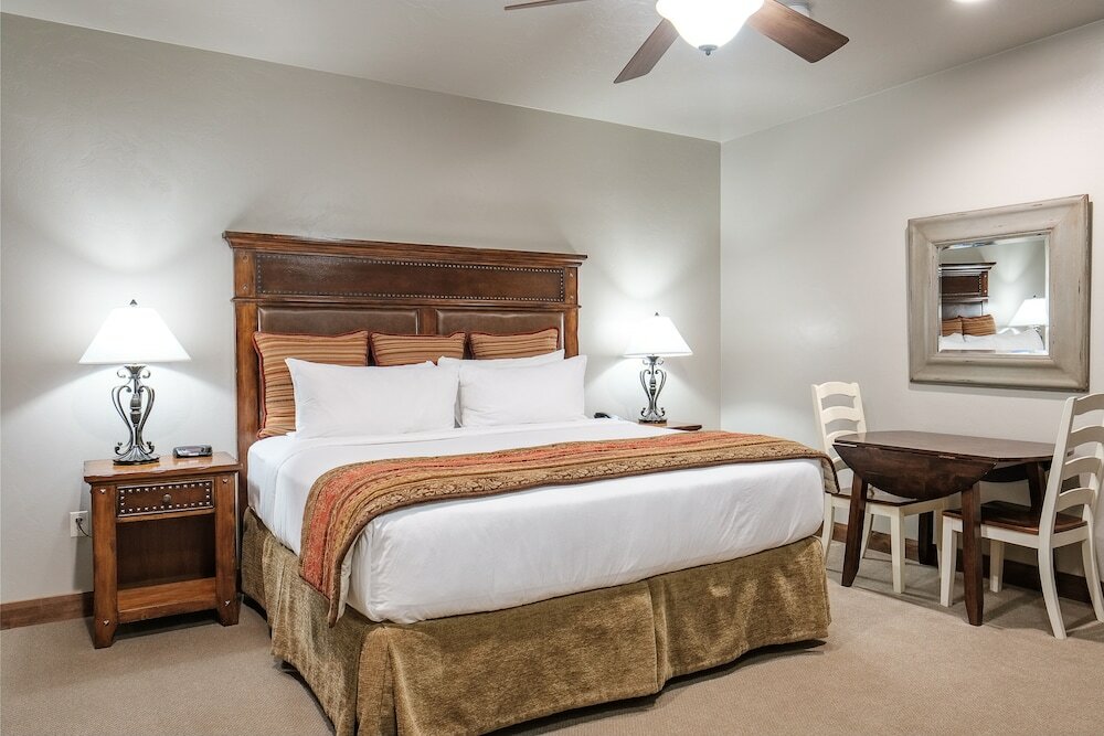 Фото Cable Mountain Lodge