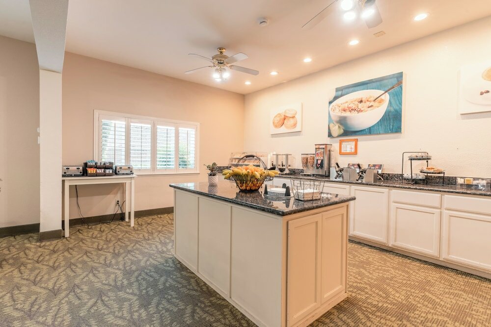 Фото Governors Inn Hotel