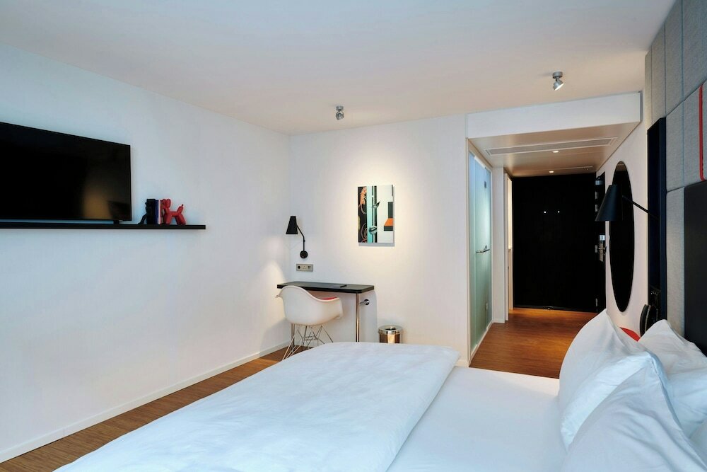 Фото citizenM Paris Opera