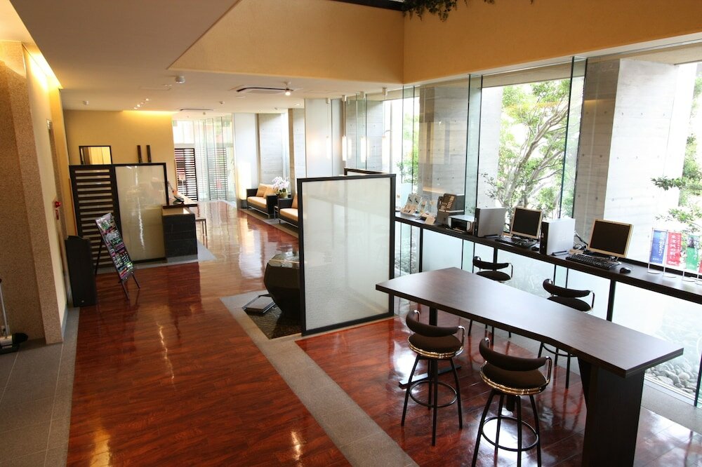 Фото Uozu Manten Hotel Ekimae