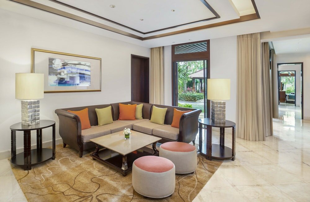 Фото The St. Regis Sanya Yalong Bay Resort