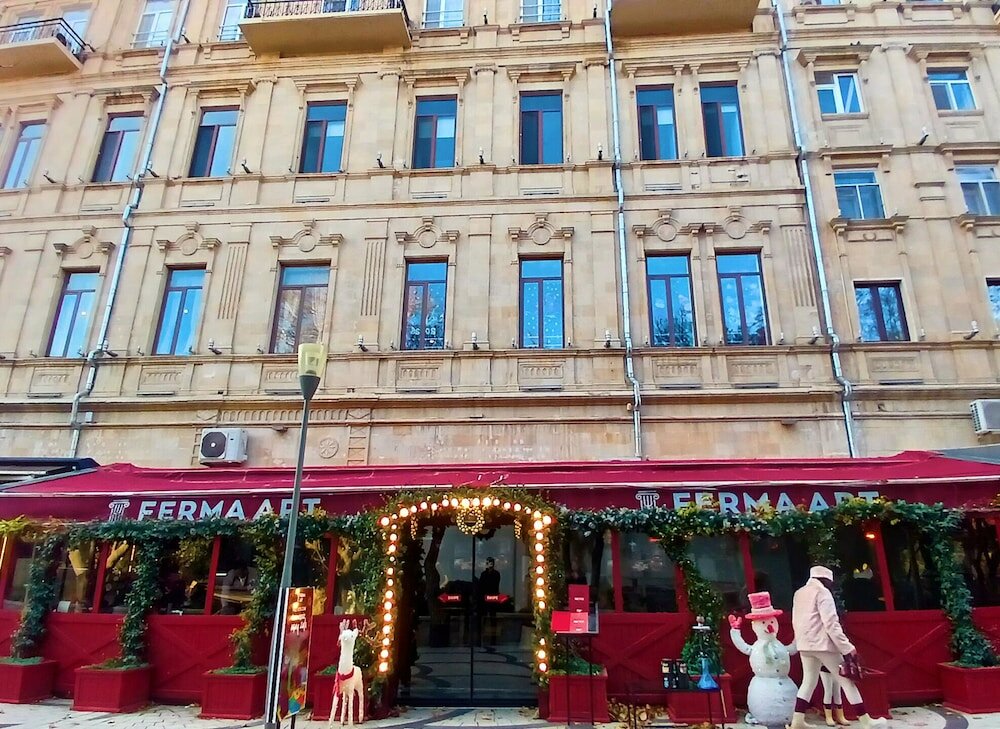 Фото отеля 1