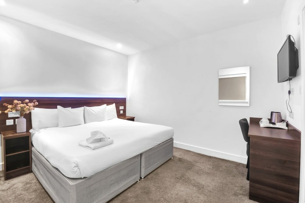 Фото Signature London