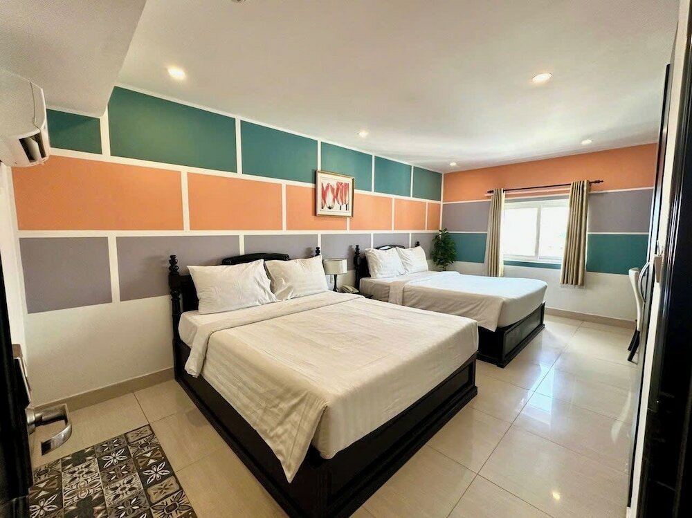 Фото Sunrise Central Hotel