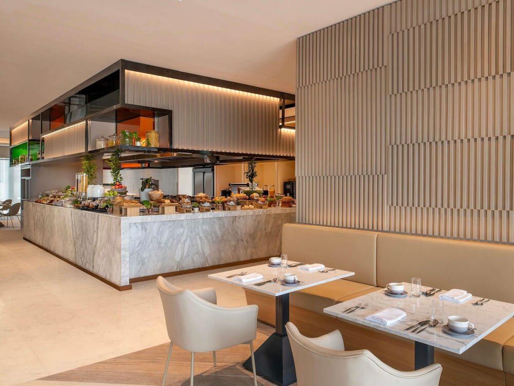 Фото Novotel Riyadh Sahafa
