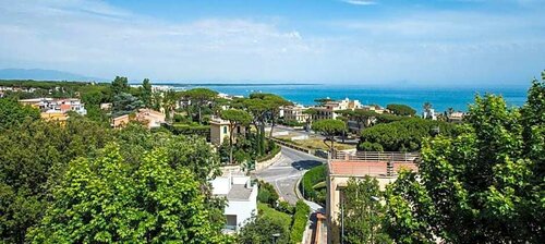 Гостиница Ostello San Luigi Orione в Анцио