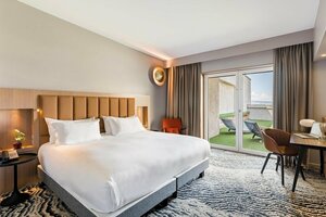 Гостиница Golden Tulip Lyon Eurexpo