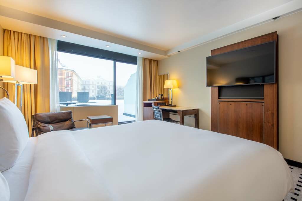 Фото Radisson Blu Scandinavia Hotel, Oslo