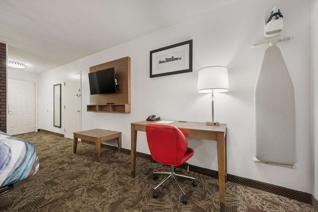 Фото SureStay Hotel by Best Western Tuscaloosa Southeast