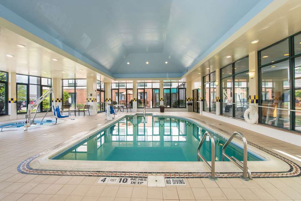 Фото Hilton Garden Inn Poughkeepsie/Fishkill