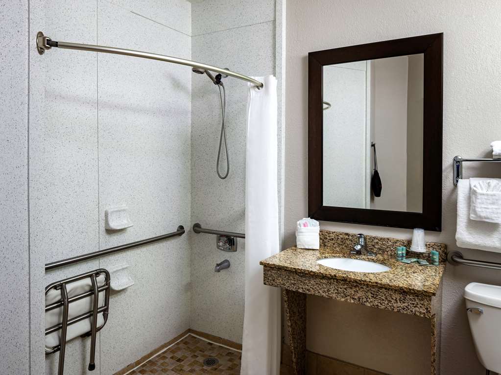 Фото Best Western New Smyrna Beach Hotel & Suites