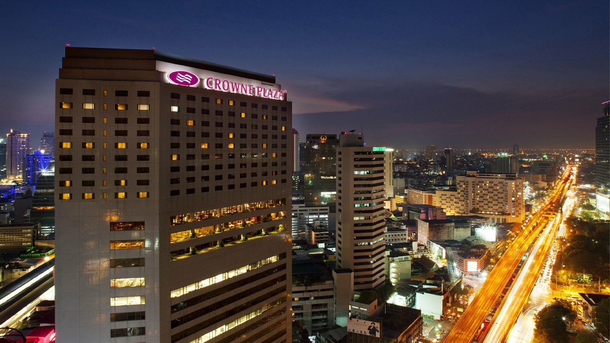 Фото Crowne Plaza Bangkok Lumpini Park, an Ihg Hotel