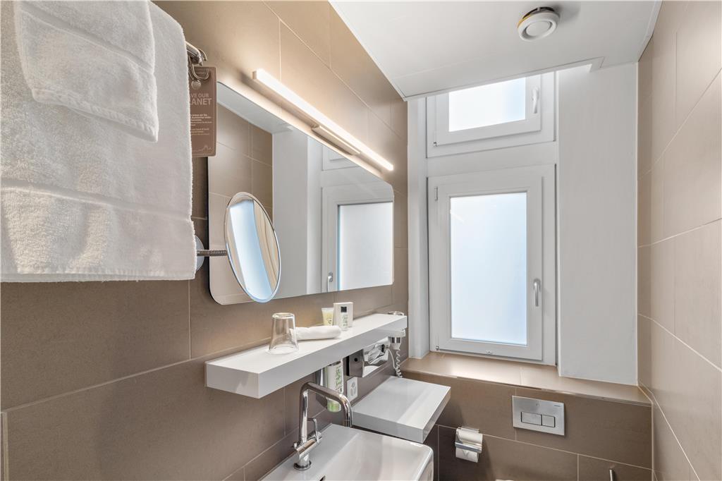 Фото Best Western Plus Hotel Zürcherhof