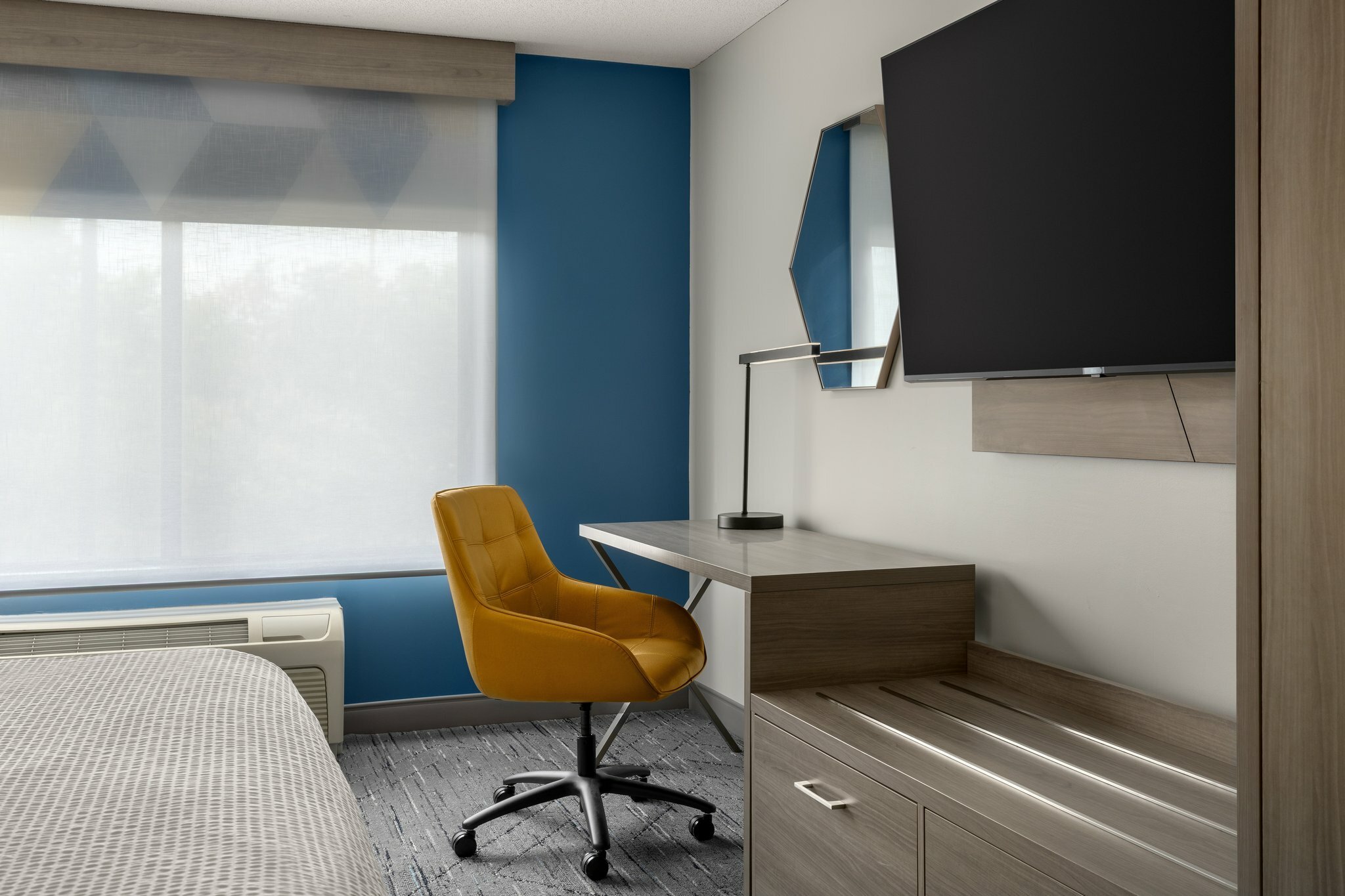 Фото Holiday Inn Express & Suites Brockville