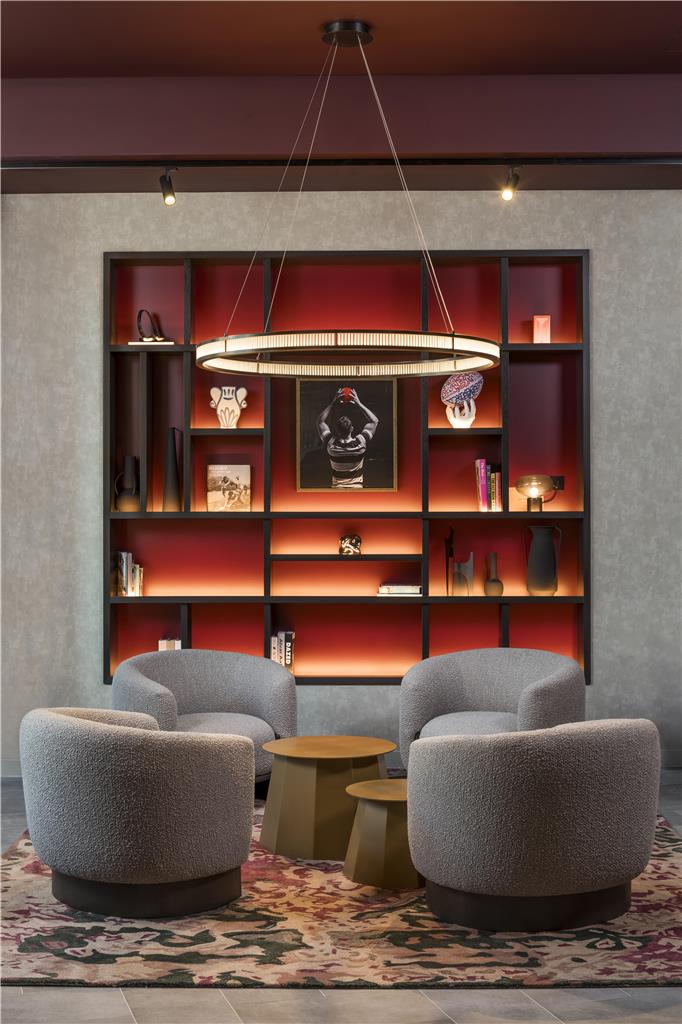 Фото Radisson RED London Twickenham