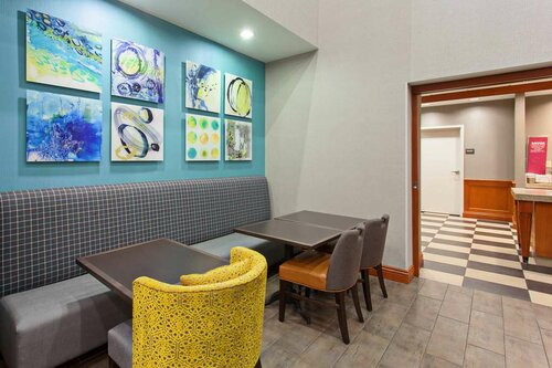 Гостиница Hampton Inn & Suites Clovis-Airport North в Кловисе