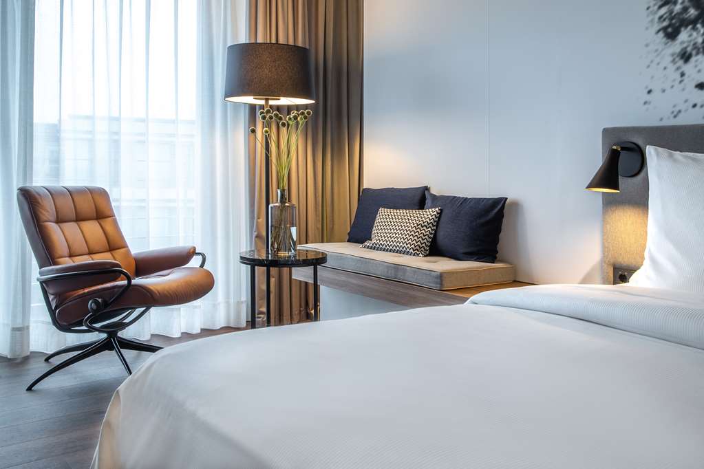 Фото Radisson Blu Hotel, Cologne