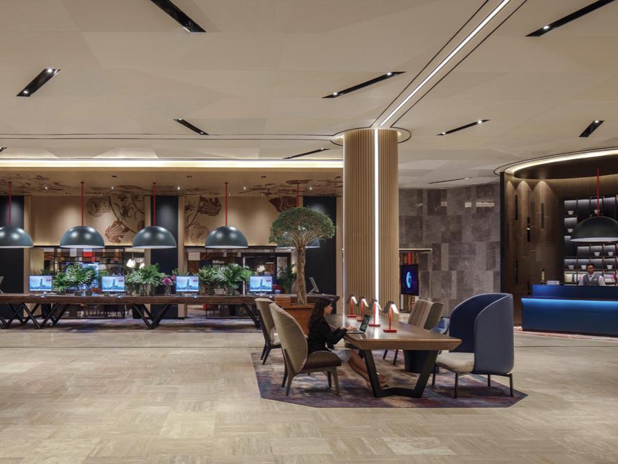 Фото Swissotel The Stamford, Singapore