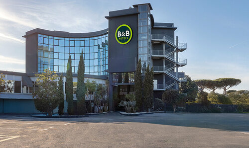 Гостиница B&b Hotel Pomezia Roma в Помеции