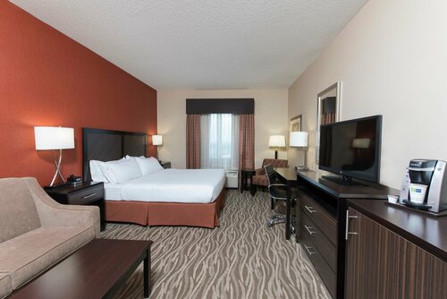Гостиница Holiday Inn Express Hotel & Suites Grand Rapids-North, an Ihg Hotel в Гранд-Рапидс