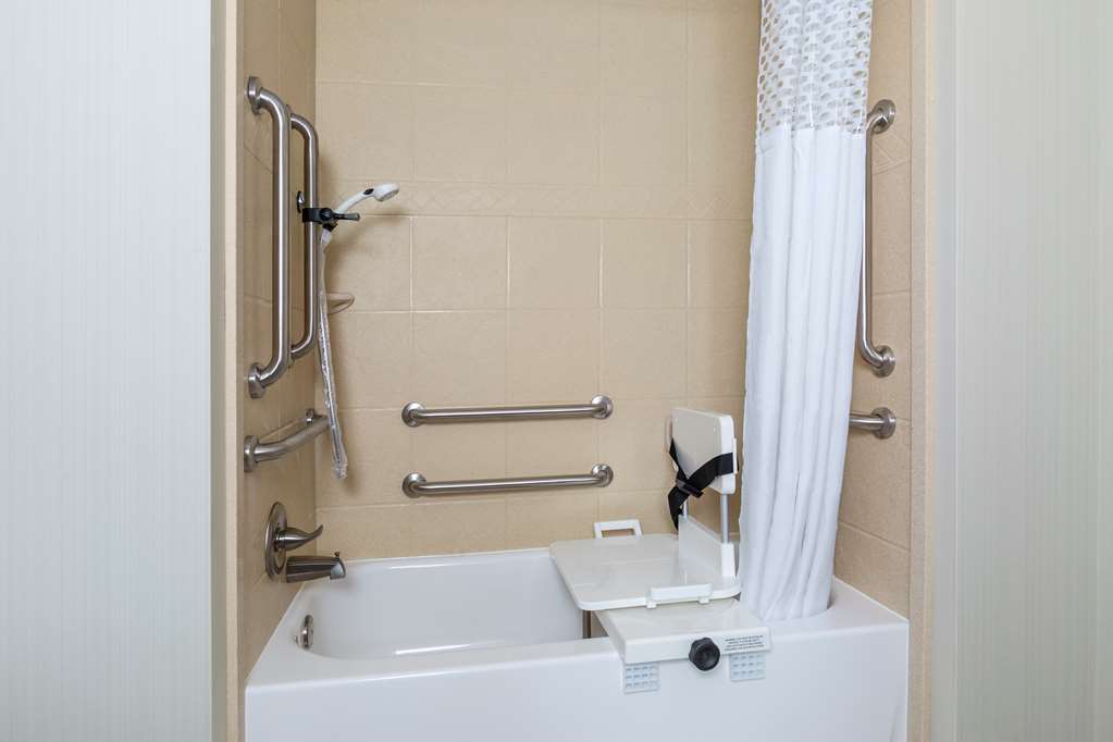 Фото Hampton Inn & Suites Philadelphia Montgomeryville