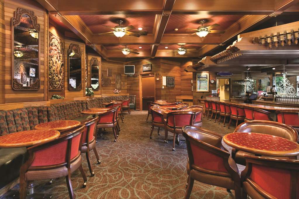 Фото DoubleTree by Hilton Durango