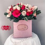 Azeriflores (60-Letiya Oktyabrya Avenue, 99/2), floristeria