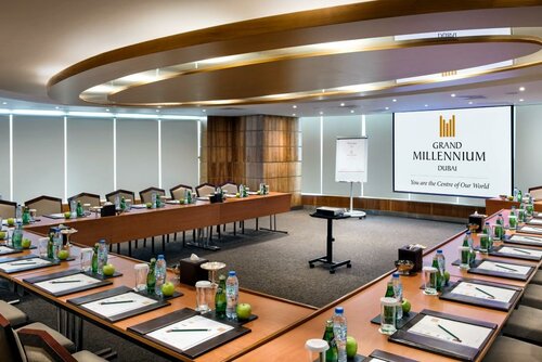 Внешний вид отеля Grand Millennium Dubai в Городе Дубае дле медие 2, фото 1