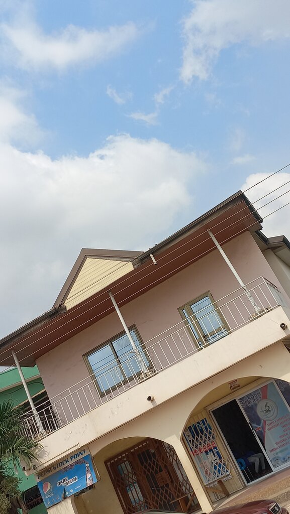 Cleaning services Dosuah Services, Accra, photo