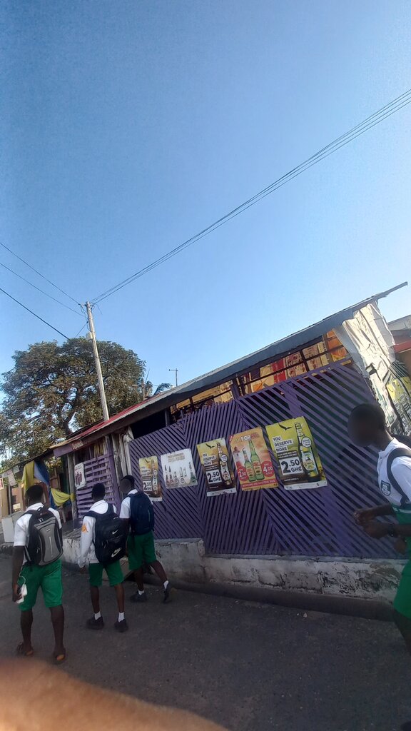 Bar, pub Dependable Spot, Accra, photo