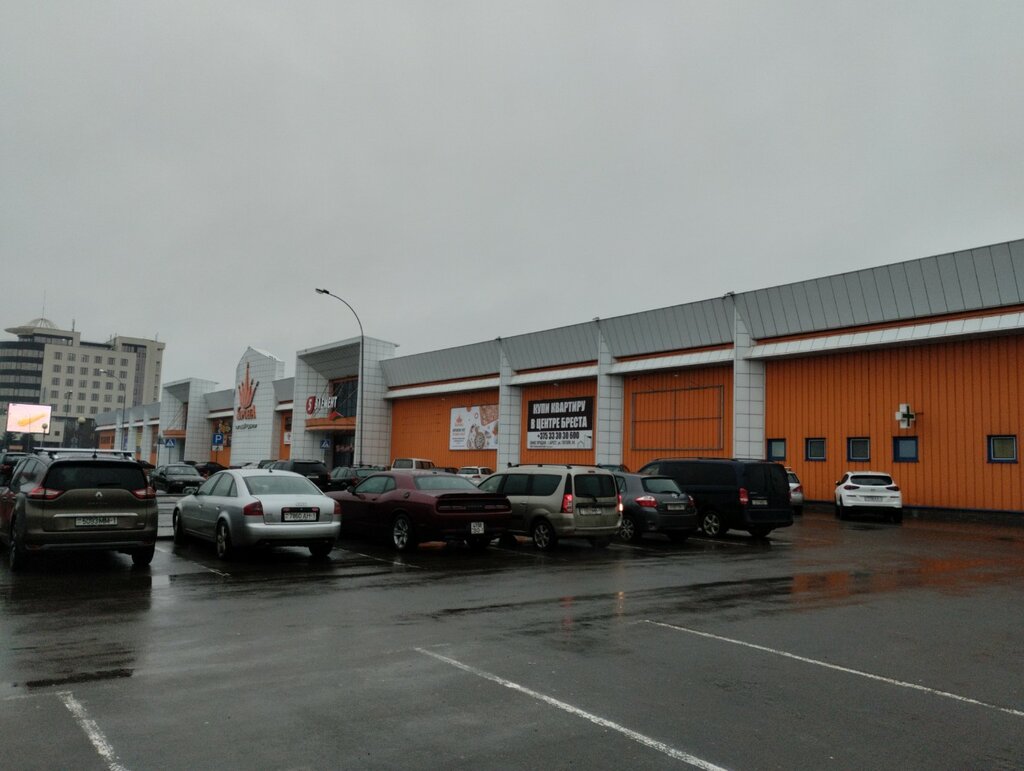 Clothing store Vladini, Brest, photo