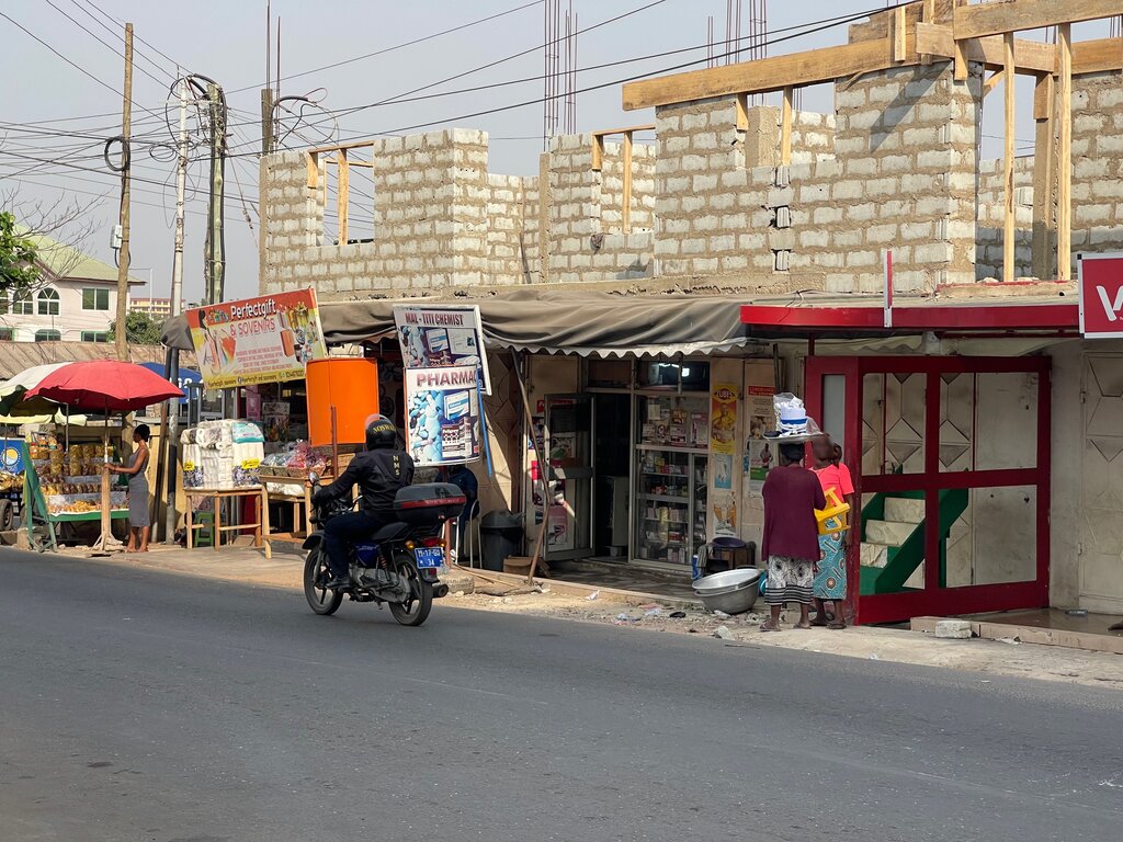 Business center Bosompem, Accra, photo
