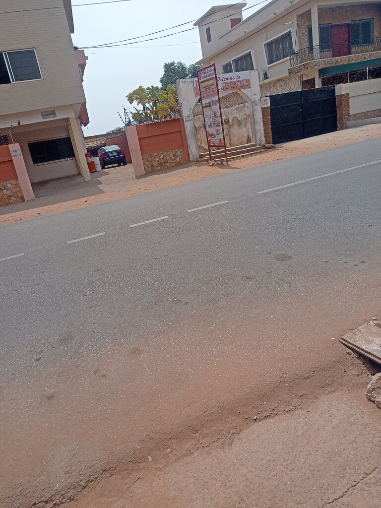School Prince Of Peace International School, Accra, photo