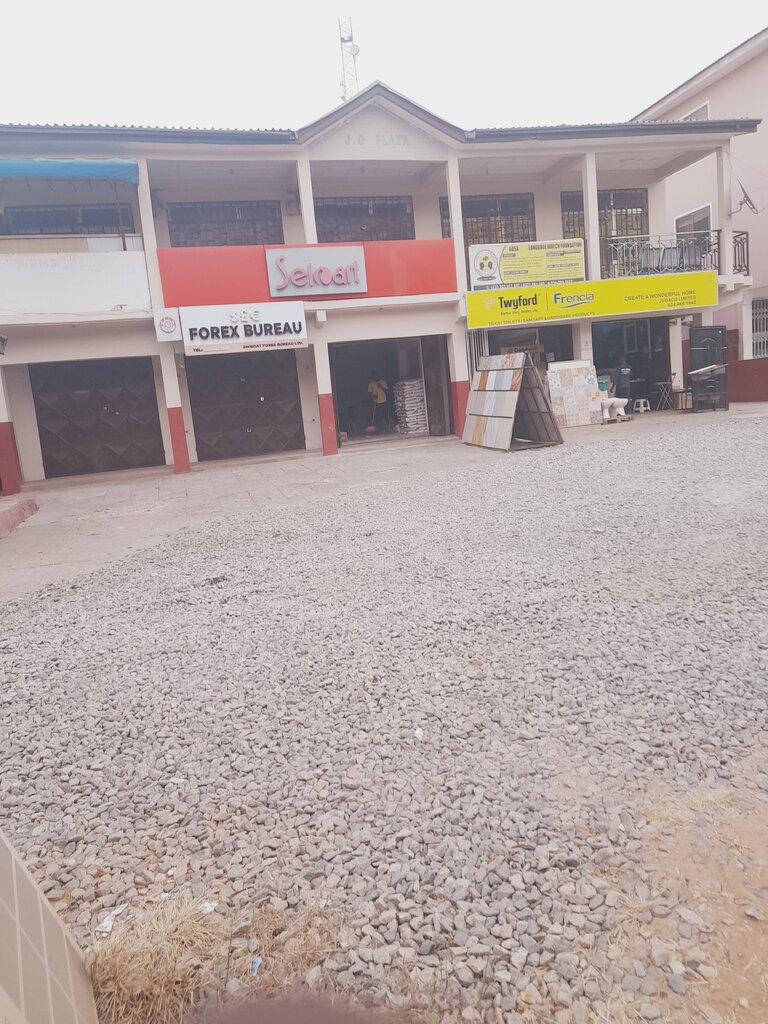 Advertising agency Selo Art Media, Accra, photo