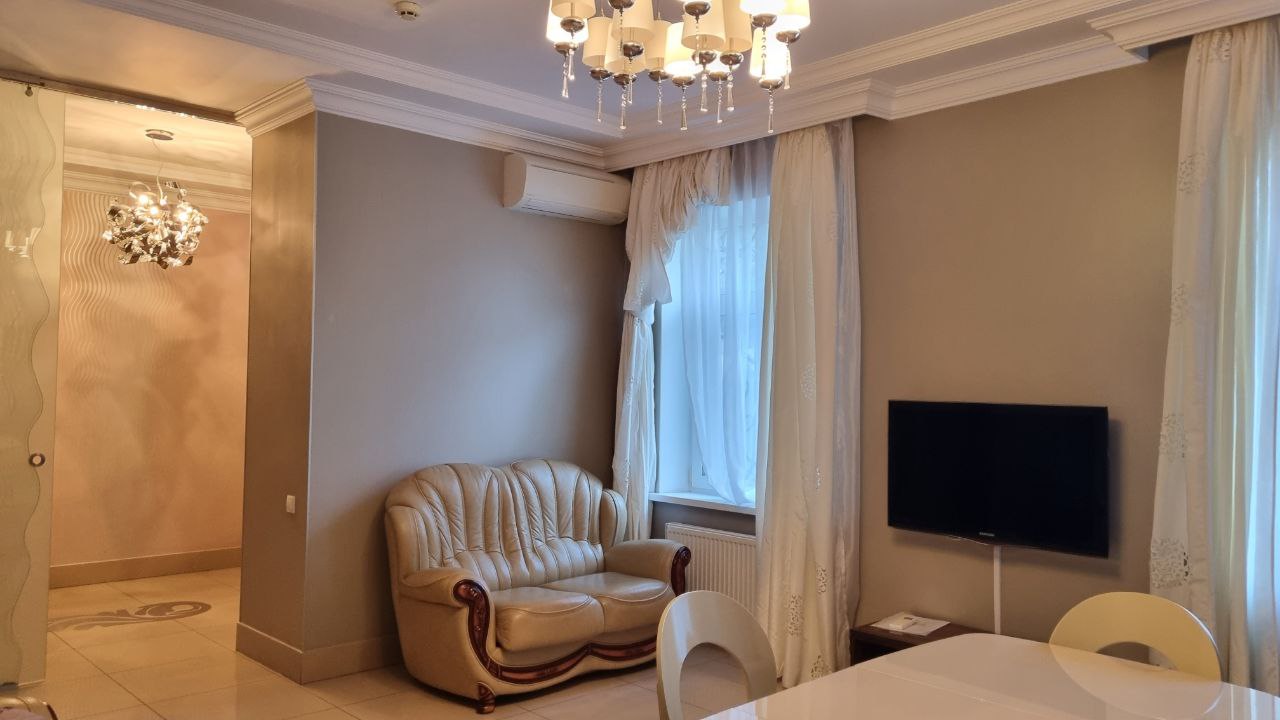 Фото Каштановый особняк