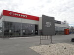 Hino (Beryozovskiy trakt, 6В), exposición de coches