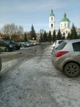 Парковка (Тарская ул., 46), автомобильная парковка в Омске