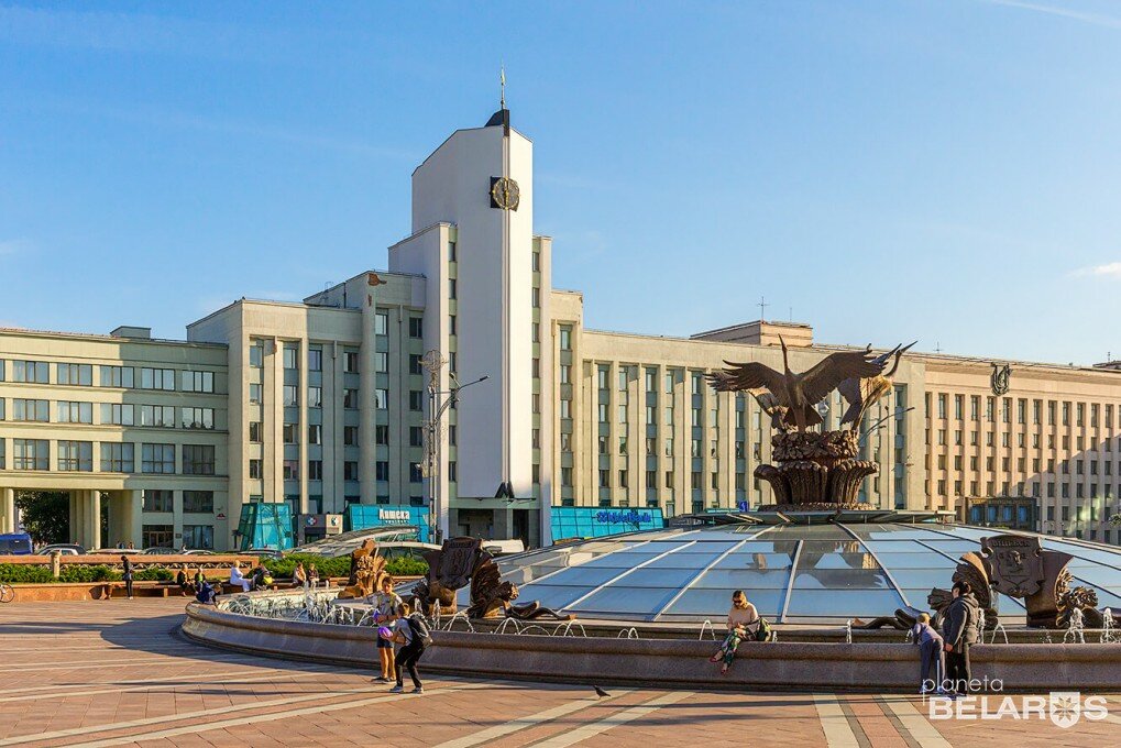 Atracción Здание Управления Минского метрополитена, , foto