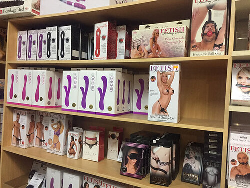 Кемпірдің анусына сперме