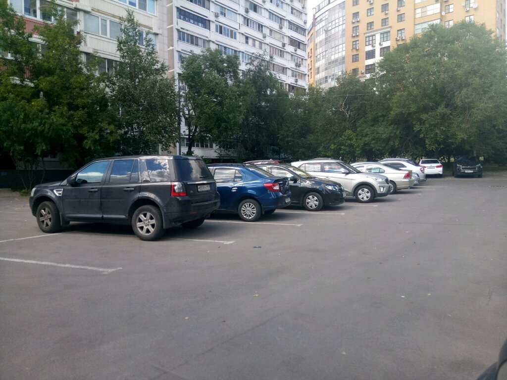 Автомобильная парковка Парковочная зона, Москва, фото