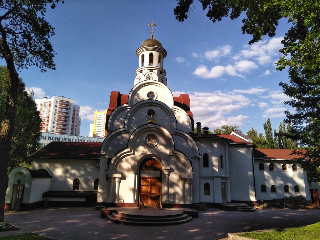 كنيسة أرثوذكسية Tserkov Spiridona, yepiskopa Trimifuntskogo, v Samare ، سامارا، صورة