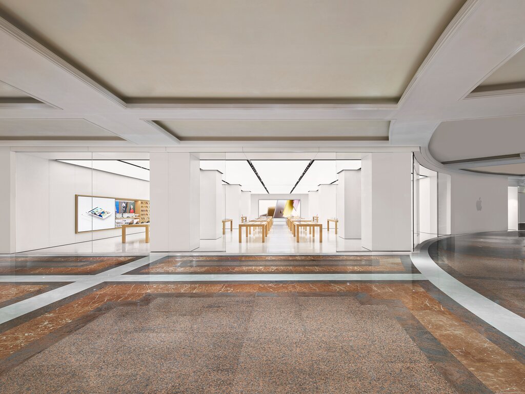 Phone repair Apple Global Harbor, Shanghai, photo