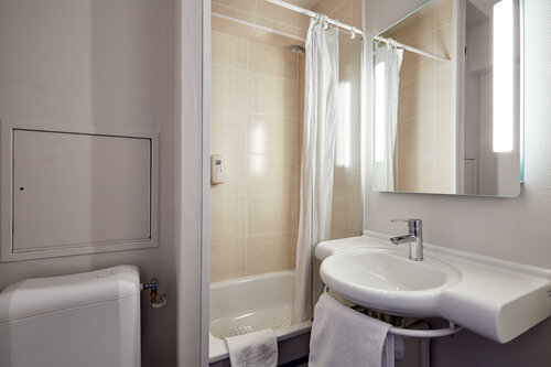 Гостиница B&b Hotel Le Havre Harfleur 2