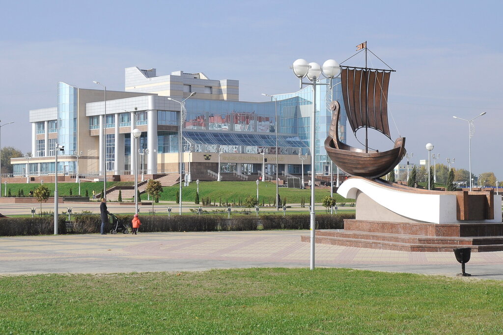 House of culture Dvorets kul'tury metallurgov Up Metallurgsotsservis, Zhlobin, photo