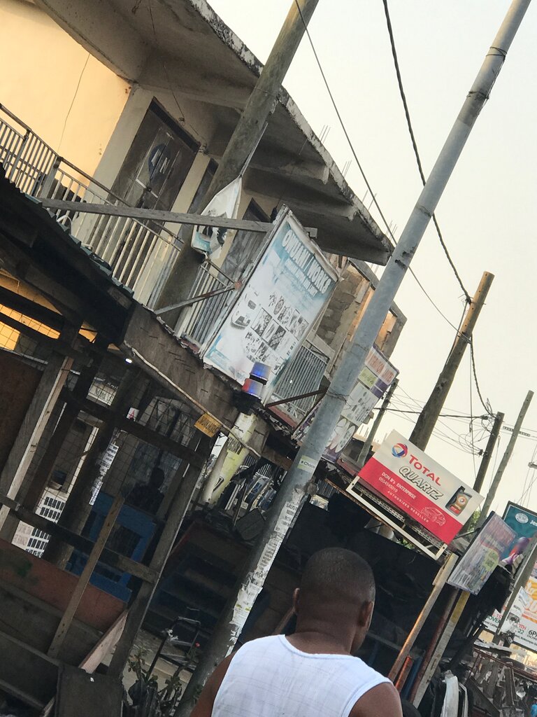 Auto parts and auto goods store Owuani Motors, Accra, photo