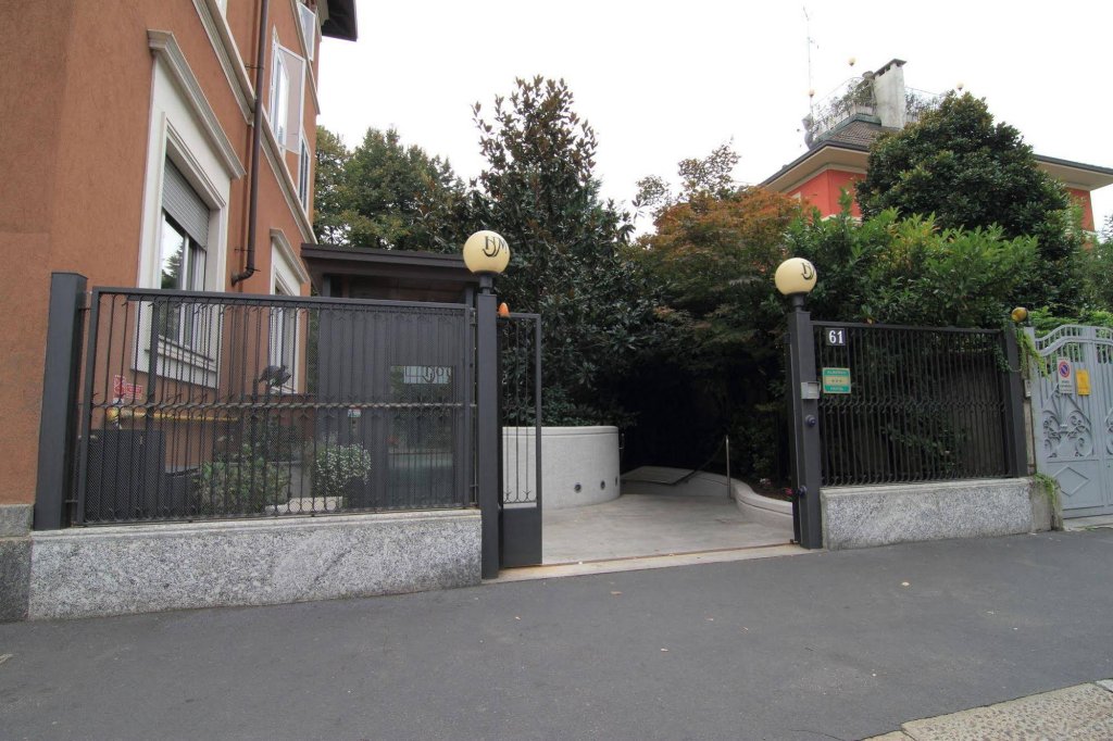 Фото Metro Hotel