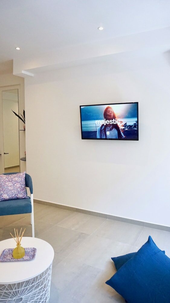 Фото Fairytale Cozy Apt in Athens