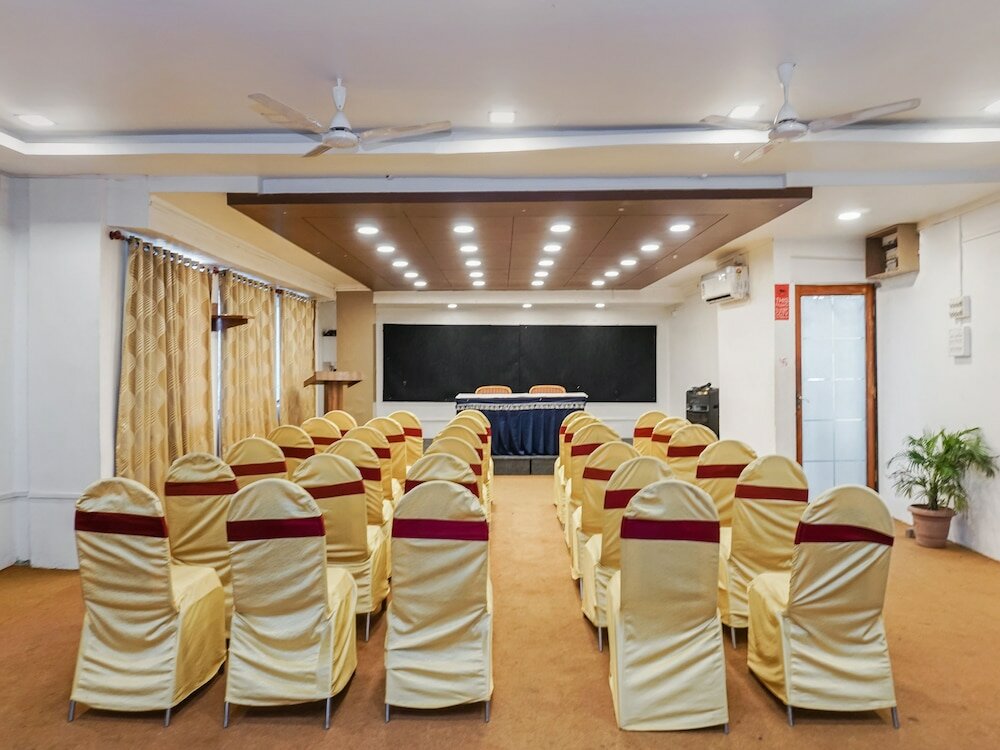 Фото Itsy by Treebo - Shagun Executive